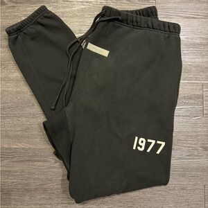 FOG Black Essentials Sweatpants XL 1977